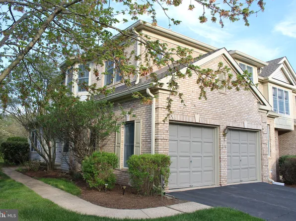 210 Bullock Dr, Princeton, NJ 08540