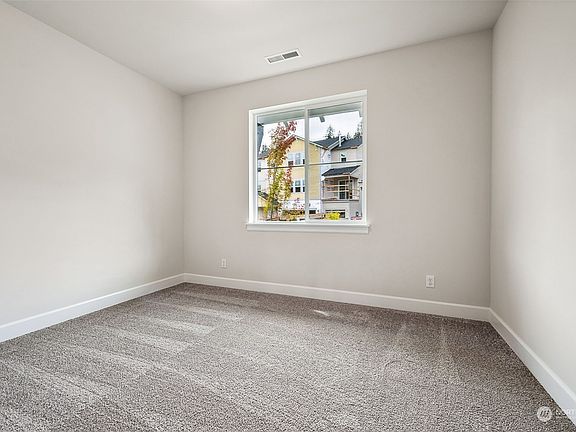 4th image of 10528 Treasure Drive NW #95