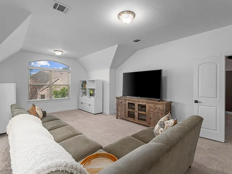 27121 Holtwood Grove Rd — Photo 41