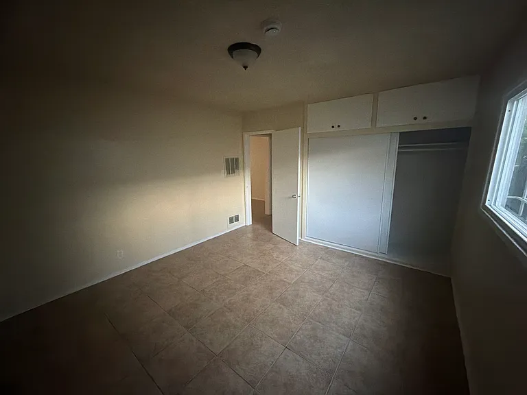 2533 W Imperial Hwy #2 — Photo 5