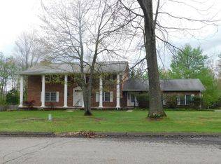 6 Oakwood Dr, Oil City, PA 16301