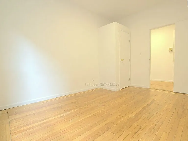 201 W 108th St #32 — Photo 5