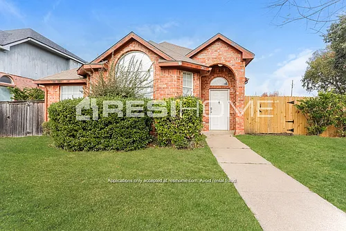 2433 Baretta Dr Photo 1