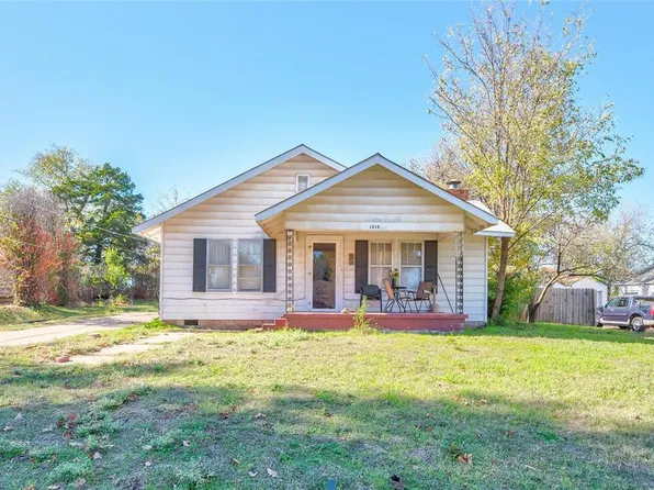 1414 S 11th St, Chickasha, OK 73018