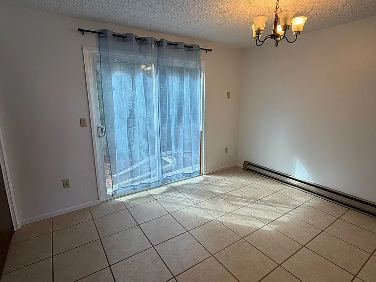 352 Exchange St #352 — Photo 7