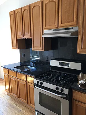 Rented by Flatiron Real Estate Advisors LLC | media 12