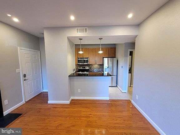 4th image of 3908 Penderview Dr APT 608