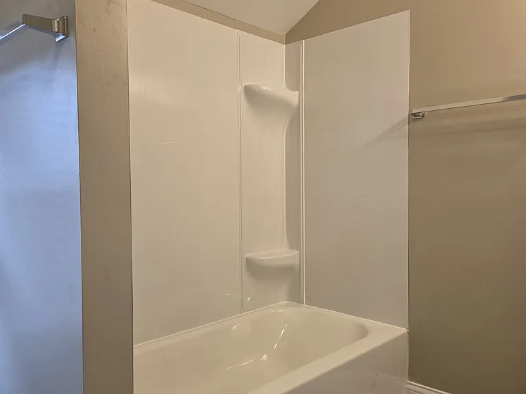 814 E Lincoln Ave #A — Photo 11