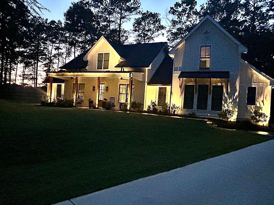 1st image of 161 Forsyth Park Ln