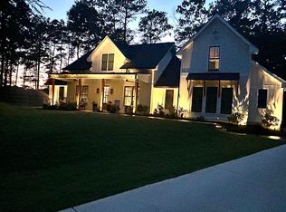 161 Forsyth Park Ln, Woodstock, GA 30188