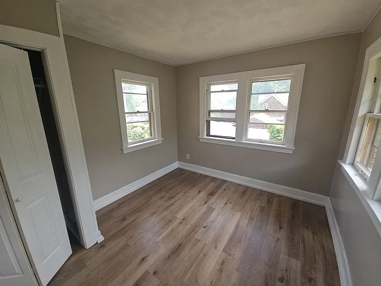 1313 Evelyn St #2 — Photo 15