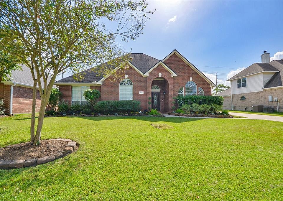 1st image of 7018 Wild Violet Dr
