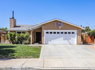 1111 Chagal Ave, Lancaster, CA 93535