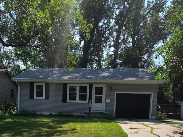 7235 N 39th Ave, Omaha, NE 68112