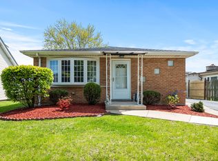 5855 W 82nd St, Burbank, IL