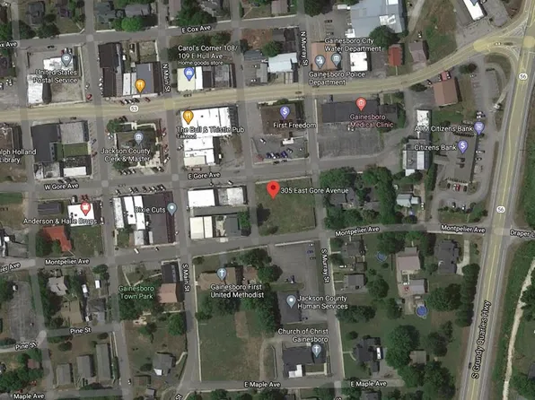 305 E Gore Ave, Gainesboro, TN 38562