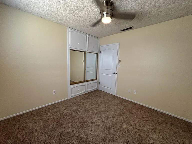 2405 Dels Ln — Photo 12