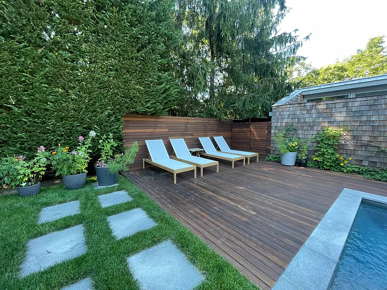 71 Island View Dr W — Photo 38
