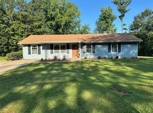 131 Longstreet Cir, Oxford, GA 30054