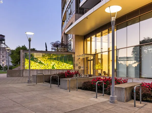 949 NW Overton St Unit 1304, Portland, OR 97209