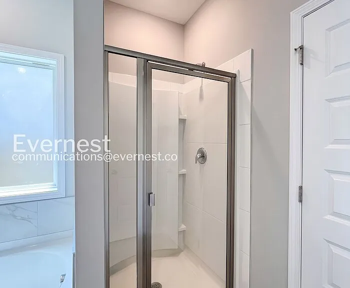 1107 Prospect Ct — Photo 9