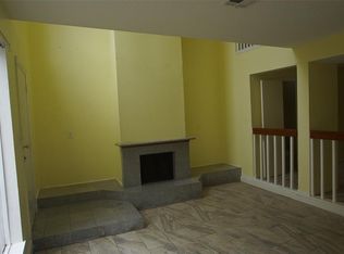 10932 Village Bend Ln #932, Houston, TX 77072