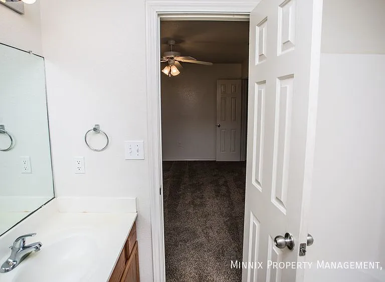 1206 N Bangor Ave #FS — Photo 18