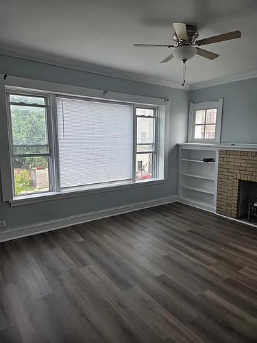 2414 N California Ave #2 Photo 1