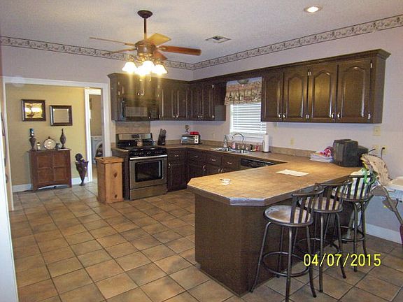 4th image of 172 Appletree Dr
