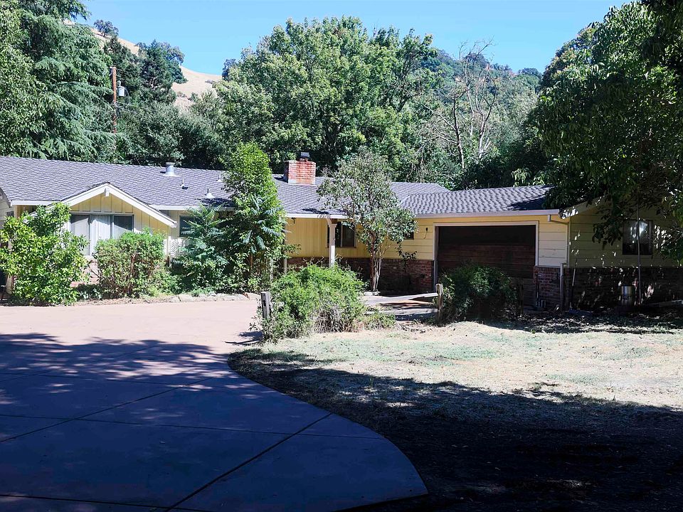 1st image of 5039 Alhambra Valley Rd