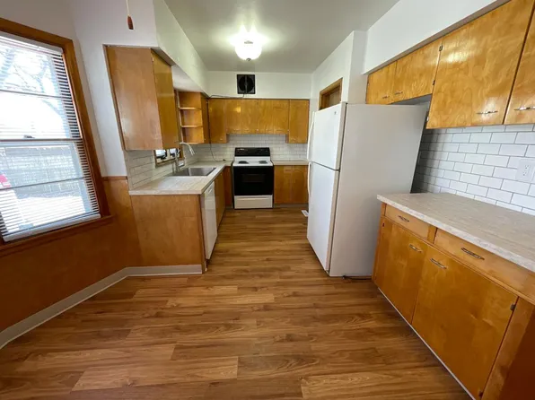 316 S Walnut Ave, Ames, IA 50010