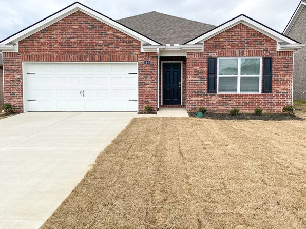 44 Pine St, Byhalia, MS 38611