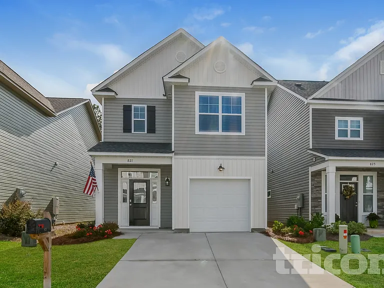 821 Dawsons Park Way — Photo 1