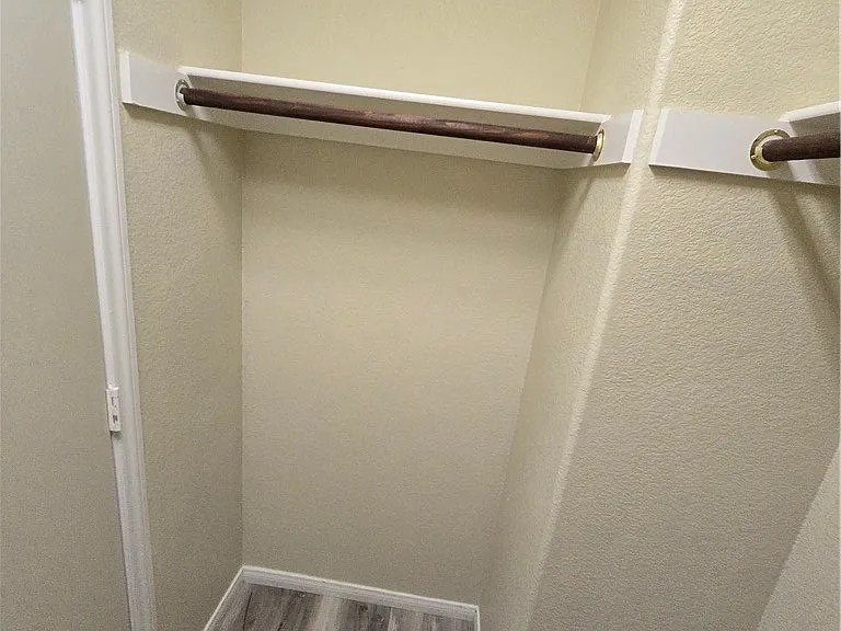 10815 Silver Lace Ln — Photo 18