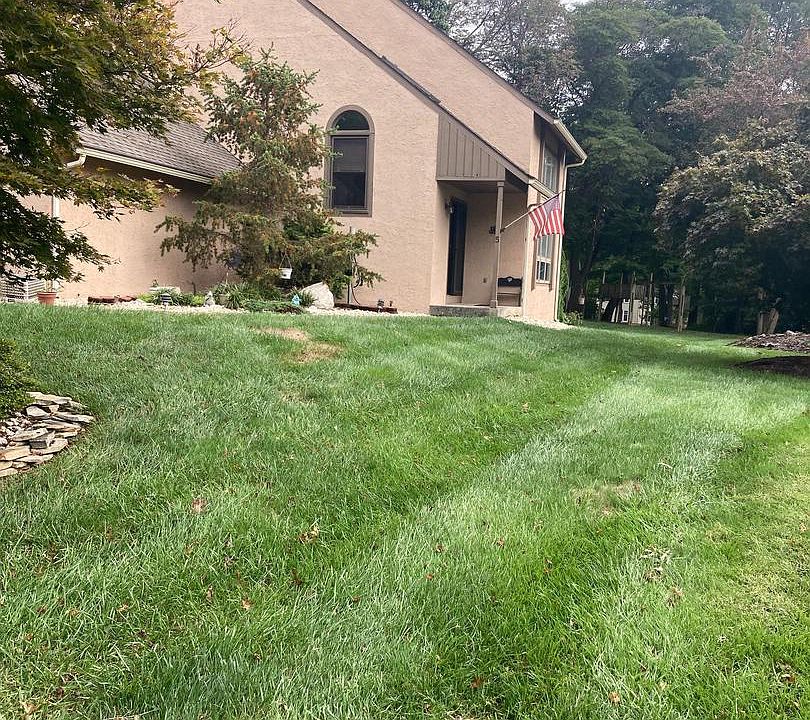 1st image of 5 Whitehaven Ct #34
