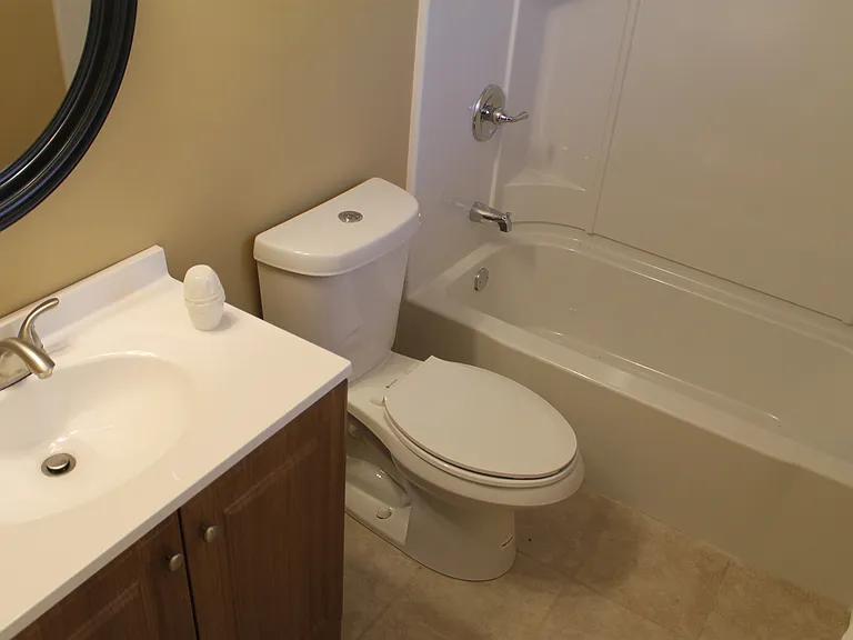 207 Cobblestone Ct — Photo 9