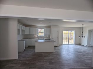 236 Strickland Ferry Rd, Wayne, ME 04284