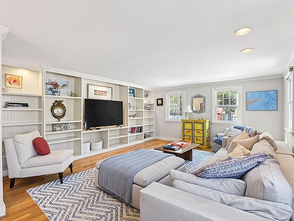 3rd image of 24 Johnson Road