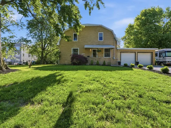 36 Channing St, Delaware, OH 43015