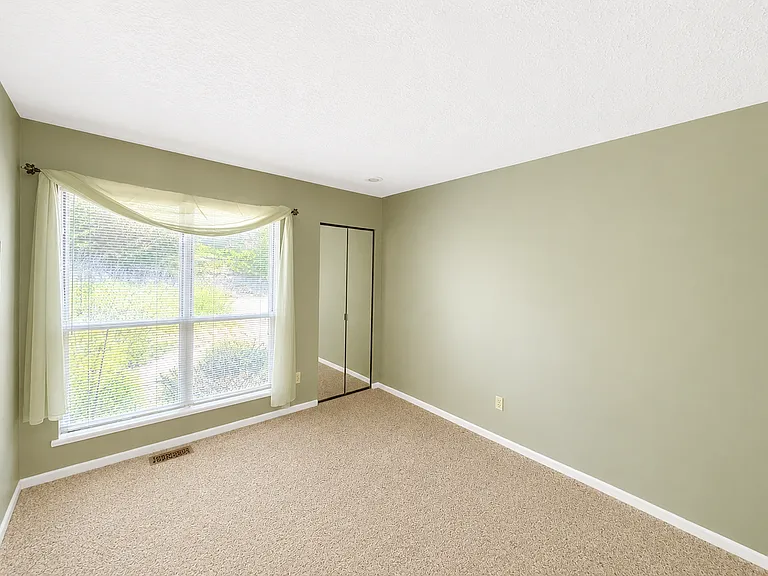 1894 E Bay Pointe Dr #BP12 — Photo 7