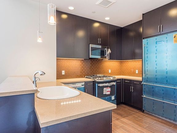2nd image of 4237 27th St APT 6B