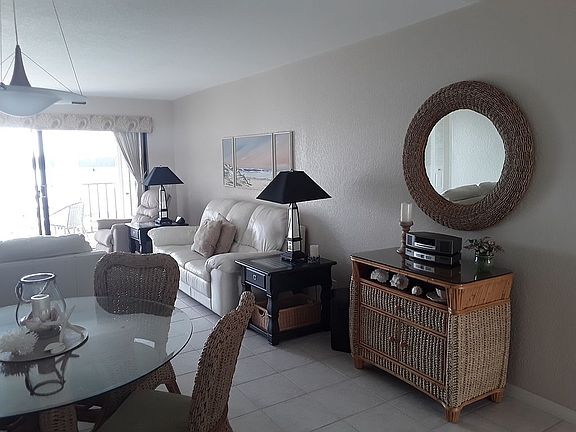 5th image of 6295 Bahia Del Mar Cir APT 205