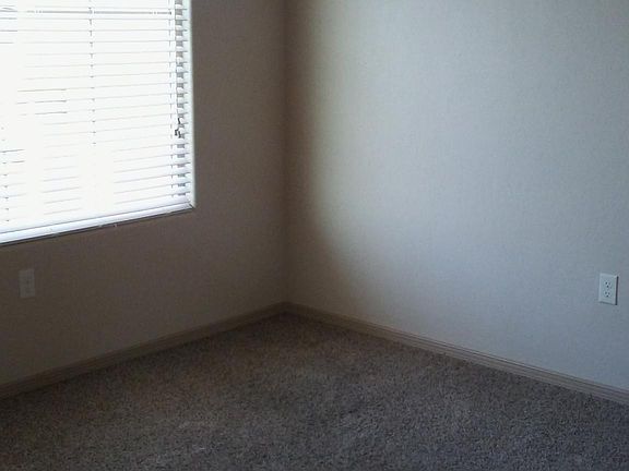 3rd image of 1398 Cabin Creek Ave
