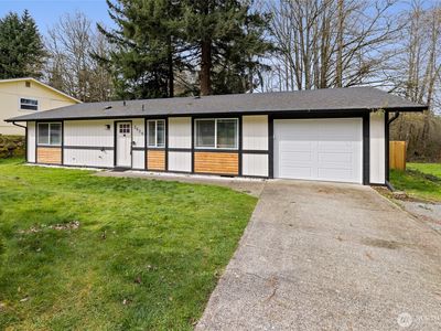 2526 Olympic Boulevard, Puyallup, WA, 98374