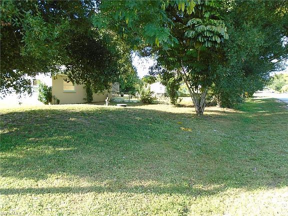 5th image of 96 E Mariana Ave