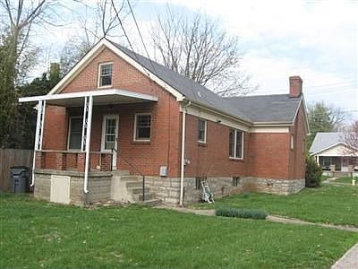 3rd image of 280 Castlewood Dr