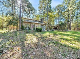 137 Shasta Path, Holly Lake Ranch, TX 75765