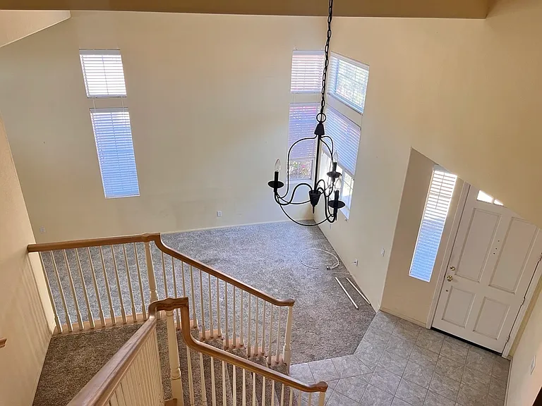 8914 Rotherham Ave — Photo 5