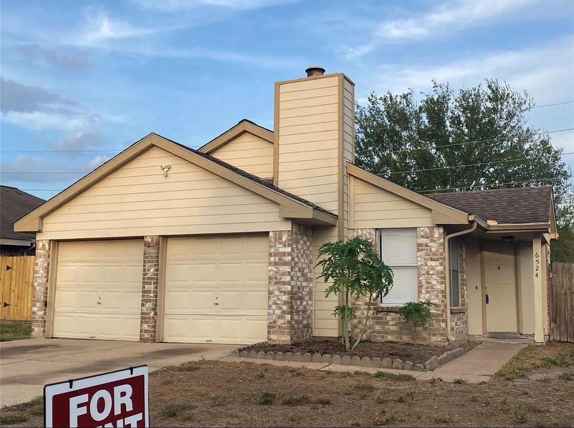 3 bed, 2.0 bath, 971 sqft, $1,530 — Photo 1