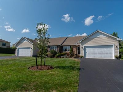 5 Sweet Corn Dr, Cranston, RI, 02921